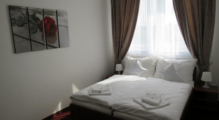 Penzion Lapas U Hoffera Nitra Kamer foto